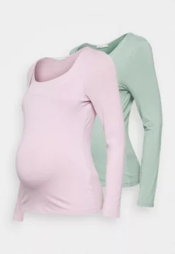 Anna Field MAMA Maternity Basic Longsleeve 2 Pack - Long Sleeved Top - Pink/Light Green 4 Anna Field MAMA Maternity Basic Longsleeve 2 Pack - Long Sleeved Top - Pink/Light Green -Anna Field Shop aa3097cc654b452191a42a513d4790a6 scaled