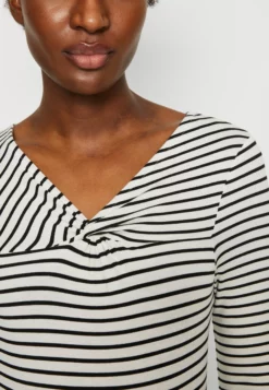 Anna Field Long Sleeved Top - White/Black -Anna Field Shop b0239e5a4ea043f181c0722d961da362 scaled