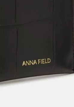 Anna Field Phone Case - Black 4 Anna Field Phone Case - Black -Anna Field Shop b3733122c09c45339f6e2dfd2f6e9242 scaled