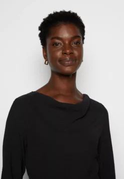 Anna Field Shift Dress - Shift Dress 3 Anna Field Shift Dress - Shift Dress -Anna Field Shop b5e5e9541e33440cbd1c91ea212e6f52 scaled