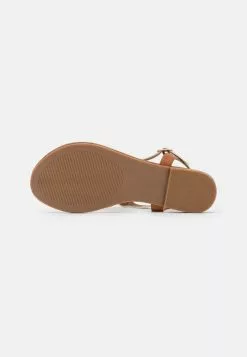 Anna Field T-Bar Sandals - T-Bar Sandals -Anna Field Shop b627d36f133c4df4bb26c7d2ebcc68a0 scaled