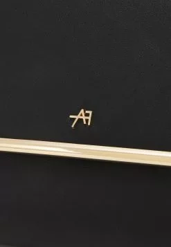 Anna Field Clutch - Black -Anna Field Shop b939baacd22d4ce0b41165d39a5b3468 scaled