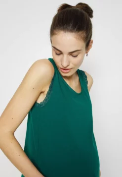 Anna Field MAMA Top - Dark Green 5 Anna Field MAMA Top - Dark Green -Anna Field Shop badc26386a074016acb6332b0d62737c scaled