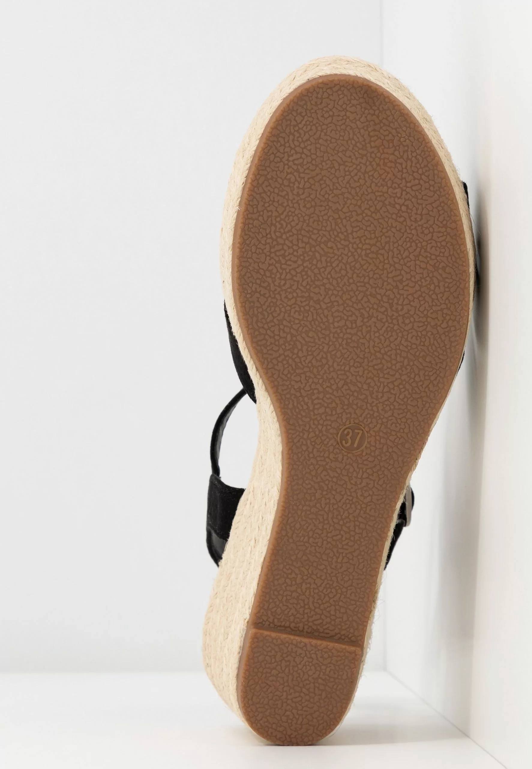 Platform Sandals - Black Anna Field Platform Sandals - Black -Anna Field Shop bd78c0b61d6348579d44b191638a629d scaled