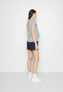 Anna Field MAMA Maternity Double Layer Nursing - Print T-Shirt -Anna Field Shop be9c72960b9d4f7a84249218f5a6bf67 scaled