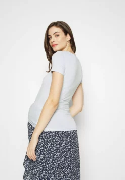 Anna Field MAMA Basic T-Shirt - Light Blue -Anna Field Shop c03e871090d4466fabb04ad0814bba91 scaled