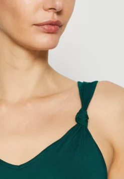 Anna Field Top - Dark Green -Anna Field Shop c411e8808f574fcd8553cb2bc029344a scaled