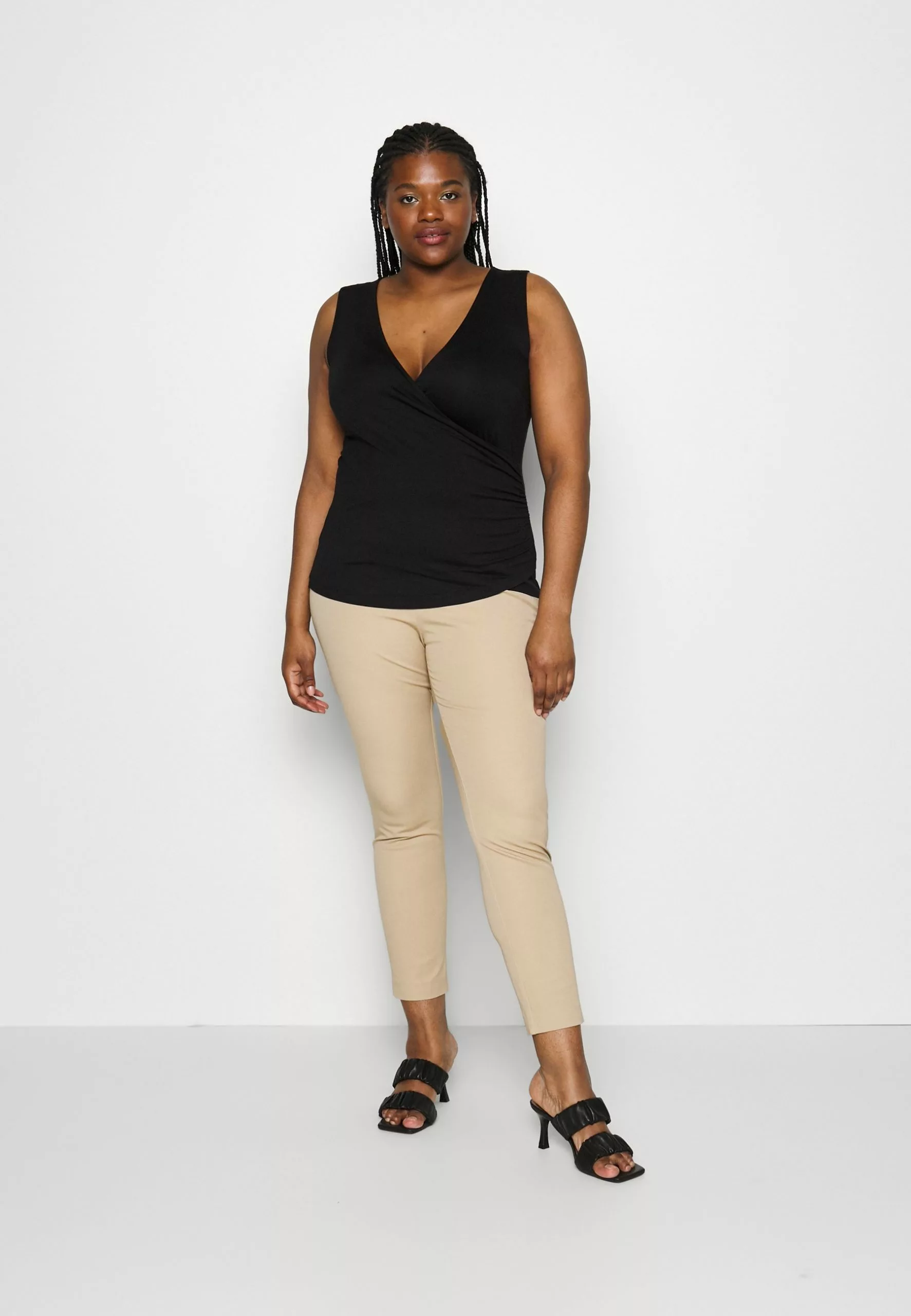 Top - Black Anna Field Curvy Top - Black -Anna Field Shop c4ac4f98e7a445caaaa0713b38f90dff scaled