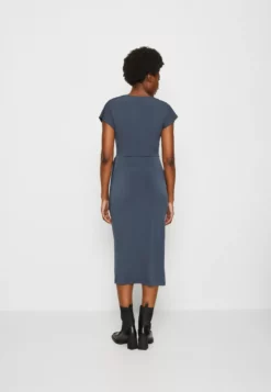 Anna Field Shift Dress - Shift Dress -Anna Field Shop c7e3ce21e42f4c3395274c04d6d310bb scaled