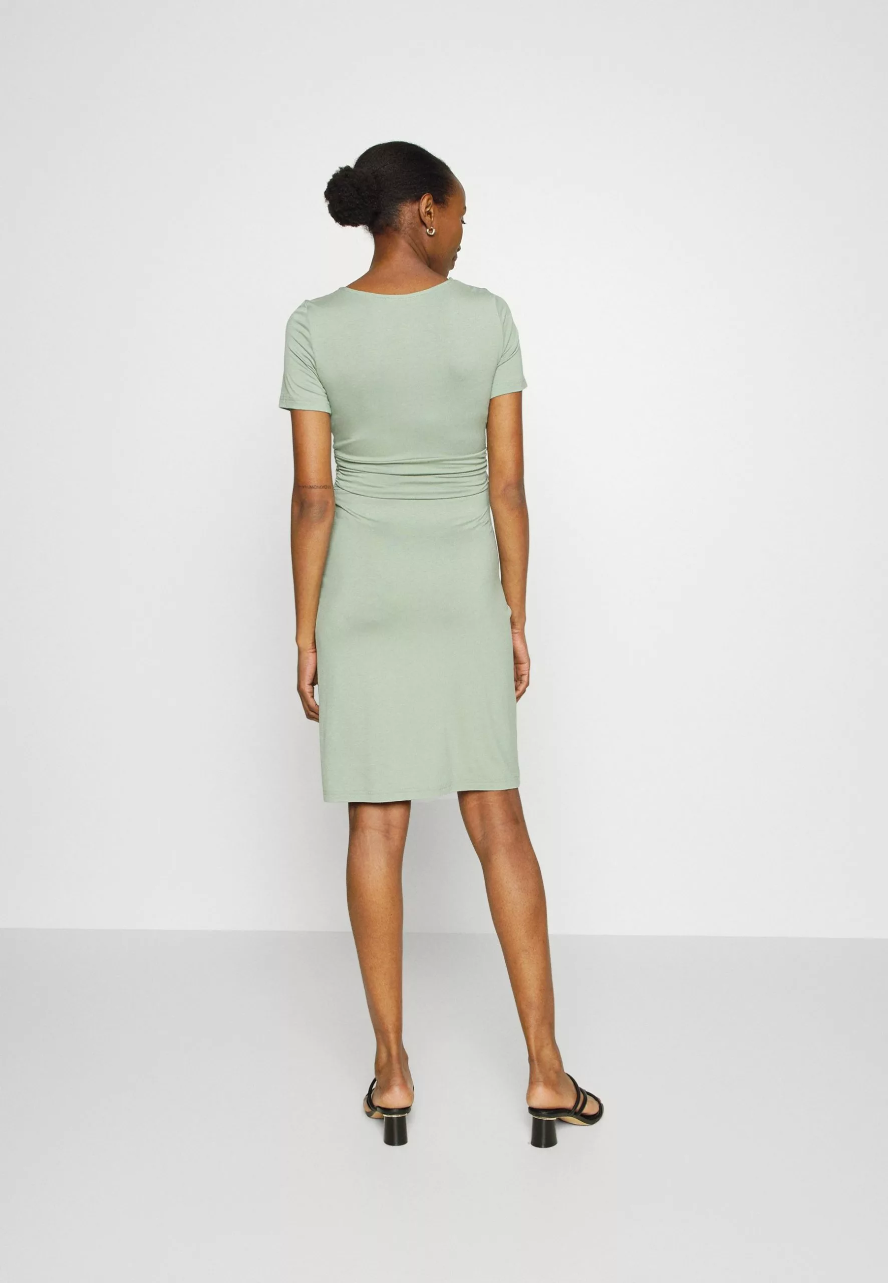 Short Sleeves Ruched Waist Mini Flared Dress - Jersey Dress - Light Green Anna Field MAMA Short Sleeves Ruched Waist Mini Flared Dress - Jersey Dress - Light Green -Anna Field Shop c8fe3a1087754450a4d132399aa1f01c scaled