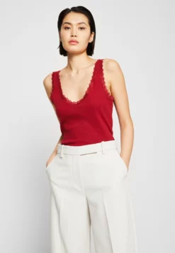 Anna Field Top - Dark Red -Anna Field Shop ce736f76701a44b08789daff8fd6e048 scaled