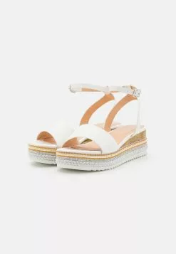 Anna Field Platform Sandals - White 2 Anna Field Platform Sandals - White -Anna Field Shop d2da0d6e4f9c4145976fc6e8fc469c9a scaled