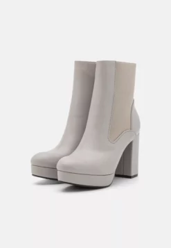 Anna Field Wide Fit Platform Ankle Boots - Grey 2 Anna Field Wide Fit Platform Ankle Boots - Grey -Anna Field Shop d4f8b42eaac44e12a3d8df6a74ae442d scaled
