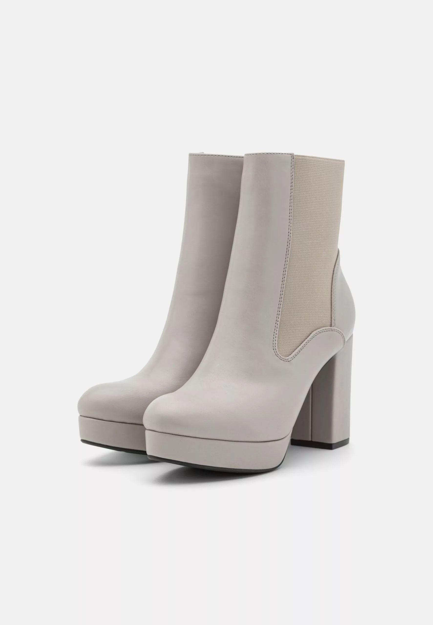 Platform Ankle Boots - Grey Anna Field Wide Fit Platform Ankle Boots - Grey -Anna Field Shop d4f8b42eaac44e12a3d8df6a74ae442d scaled