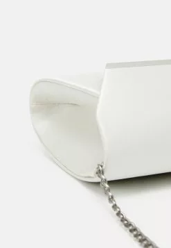 Anna Field Clutch - White 3 Anna Field Clutch - White -Anna Field Shop d79b750c5ffa43c6a316588f86c545bb scaled