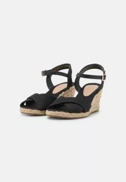 Anna Field Wedge Sandals - Black -Anna Field Shop d8fa1b5328644e74bb62aa03513074fd scaled