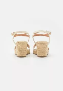 Anna Field Espadrilles - Off-White -Anna Field Shop db72be4cba194e33bf7a0fb439049b15 scaled