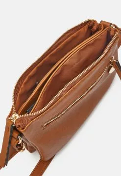 Anna Field Across Body Bag - Cognac 2 Anna Field Across Body Bag - Cognac -Anna Field Shop dd4c41d684004a41b7dbb55cd5e1e365 scaled