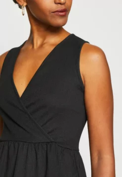 Anna Field Top - Black -Anna Field Shop e60ee305bd9b4536ad30abc84a5fb5b6 scaled