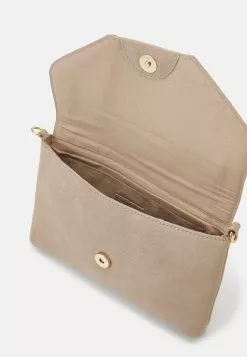 Anna Field Leather - Clutch - Taupe -Anna Field Shop e6a92046ace4415baa168d02fadb160b scaled