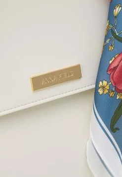 Anna Field Handbag - Off-White -Anna Field Shop ebe739f462384ca8bb30aa4b71b063cd scaled