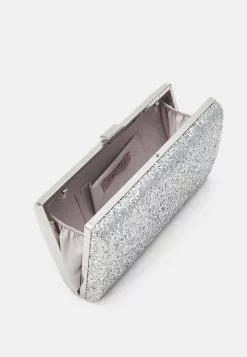 Anna Field Clutch -Silver 4 Anna Field Clutch -Silver -Anna Field Shop f1e81b43fffc4faa8e3b32d4728c1ffe scaled