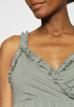 Anna Field MAMA Top - Light Green -Anna Field Shop fa04f7ee0b5d4922b504806ff240271b scaled