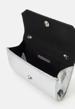 Anna Field Clutch - Silver -Anna Field Shop fd6a66998e304747bfcfc91b8e4fe247 scaled